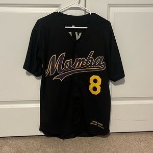Kobe Bryant Baseball Jersey men’s size small. Sown on letters and name.